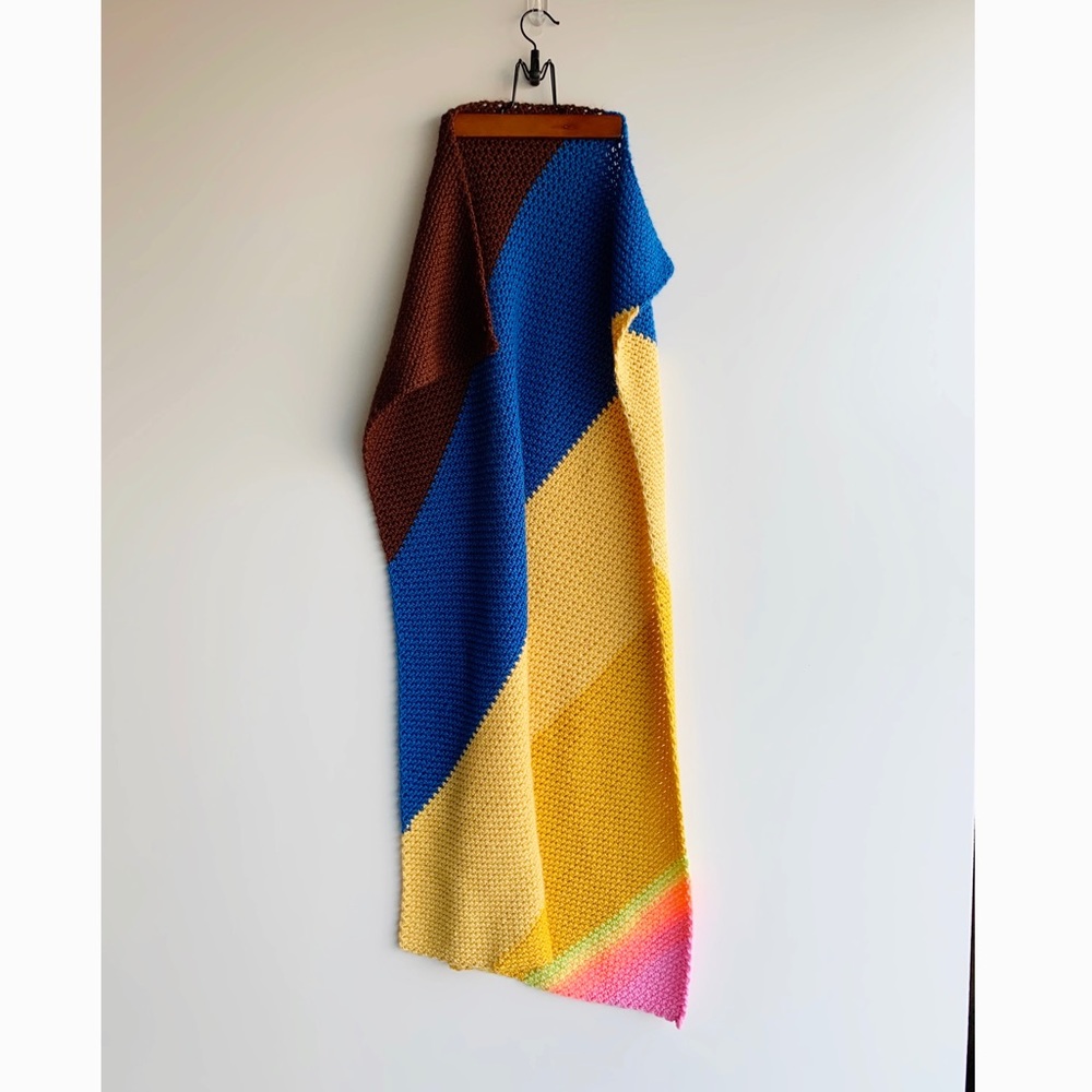 Vintage Crochet Asymmetric Stripe Throw Blanket - Picture 5 of 10